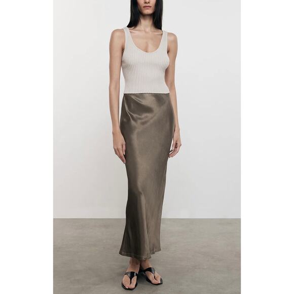 ENZA COSTA Satin Bias Cut Skirt Womens Small 1 Shiitake Brown Midi Pull on Slip - Picture 2 of 16